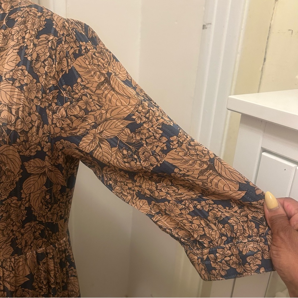 Lollys Laundry Copenhagen Netallic Drop Waist Tiered Floral Print Midi Dress - Picture 4 of 14